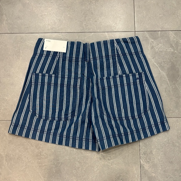American Eagle Outfitter High-Waist Pleated Shorts - Blue & White Size 2 - Picture 5 of 11